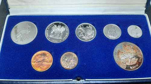 1986 RSA Short Proof Set 2 x Silver R1